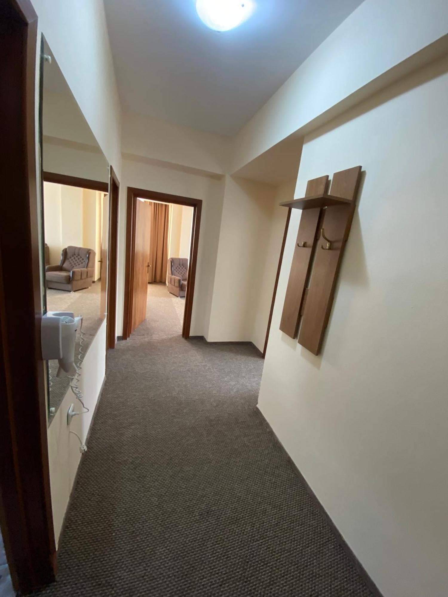 Hotel Diana Bistrita  Luaran gambar